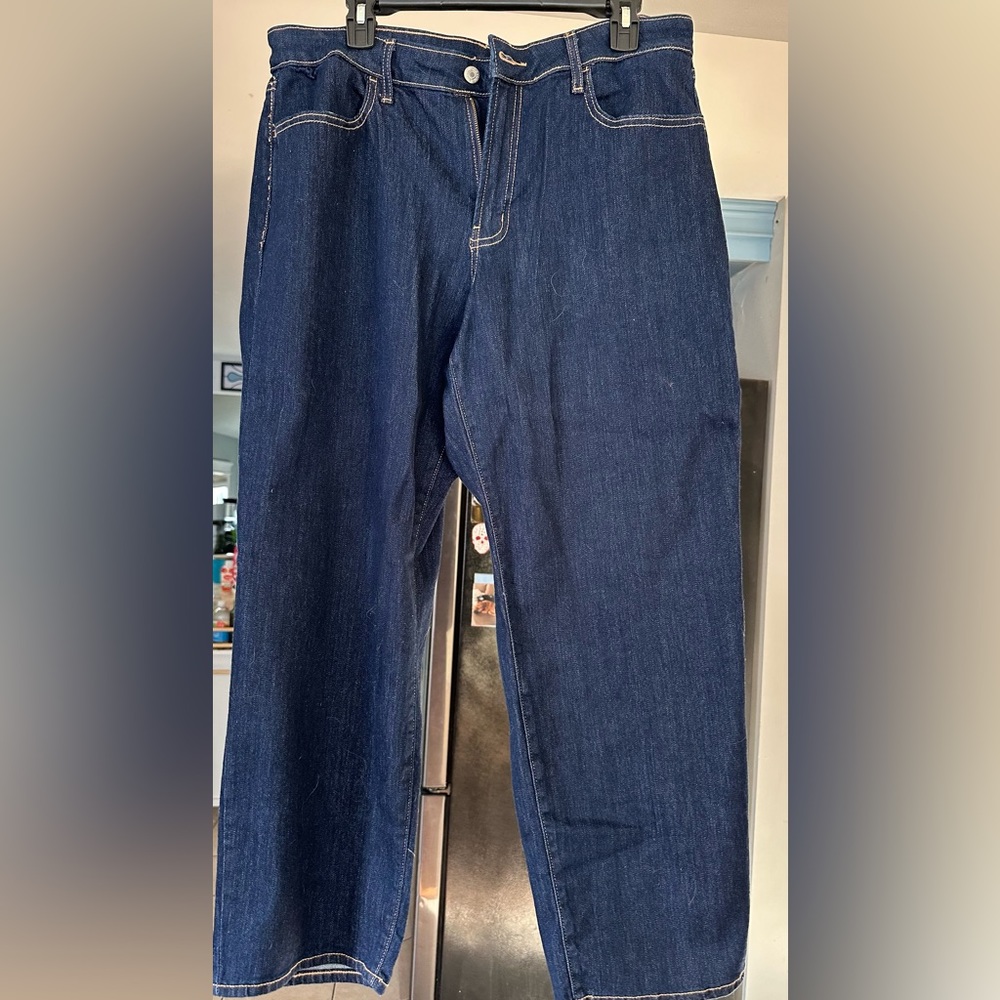 Loose fit dark Jeans